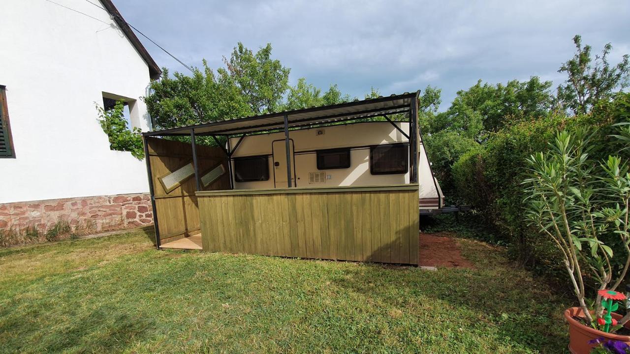 פלוזנק Mandel Camping חדר תמונה